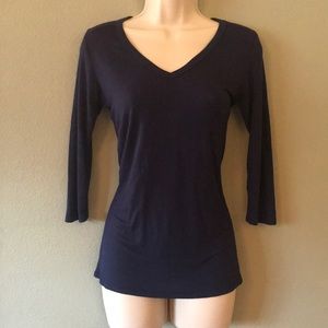 3/4 sleeve shirt- size small